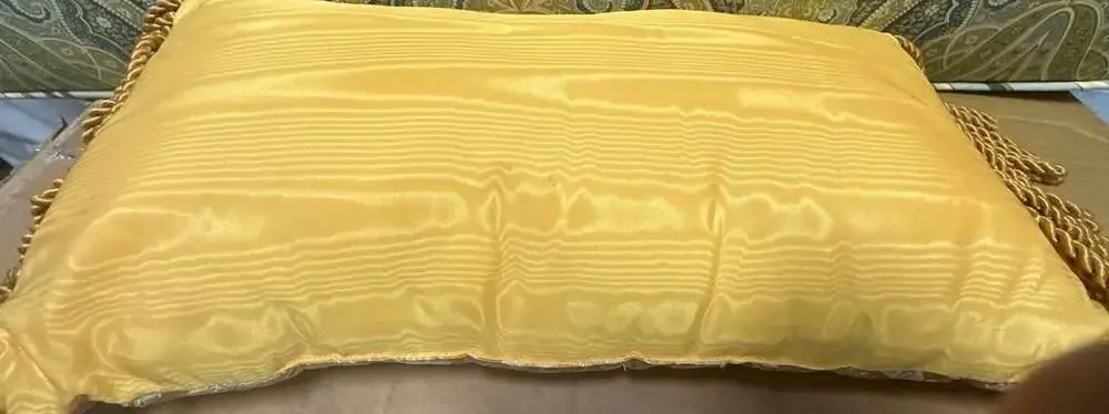 Noble Excellence Gold and White Damask Decorative Pillow with Tassels